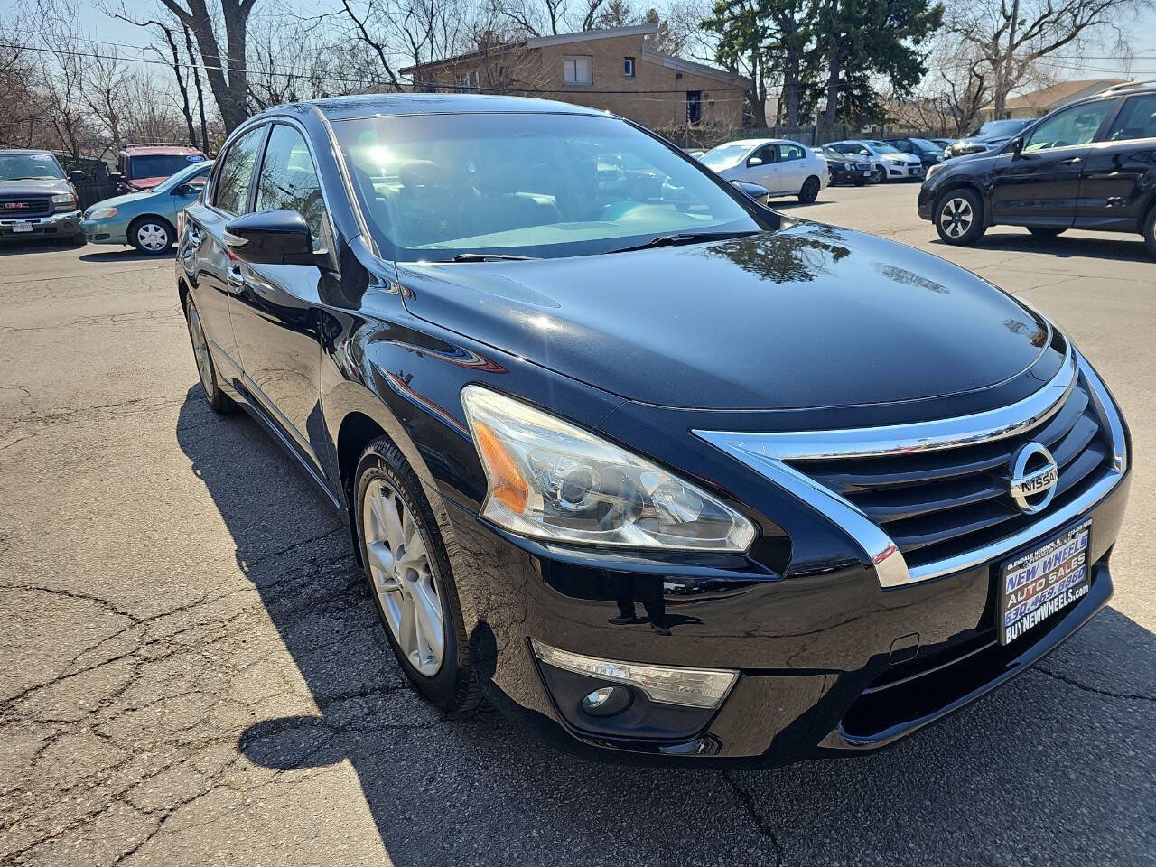 Used 2013 Nissan Altima 2.5 SL w/ Technology Pkg FWD image 6