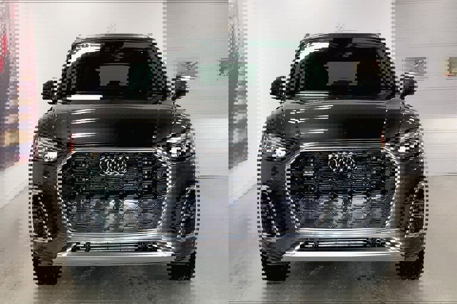 Certified 2025 Audi Q5 e Premium Plus image 6