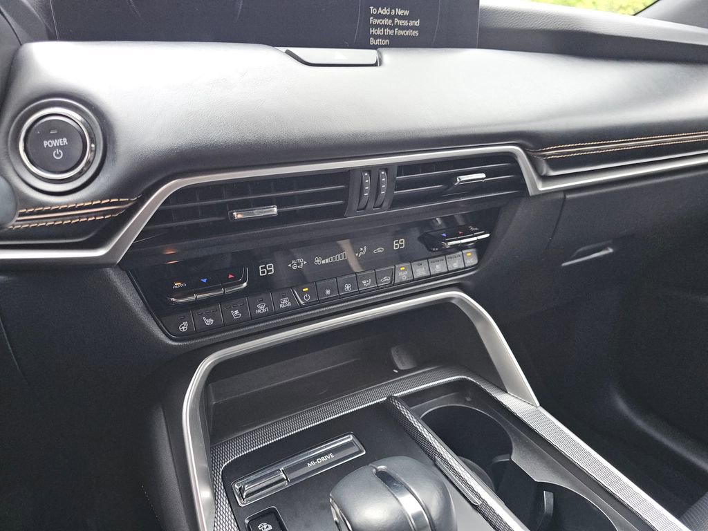 Used 2024 MAZDA CX-90 Plug-In Hybrid w/ Premium Plus image 31