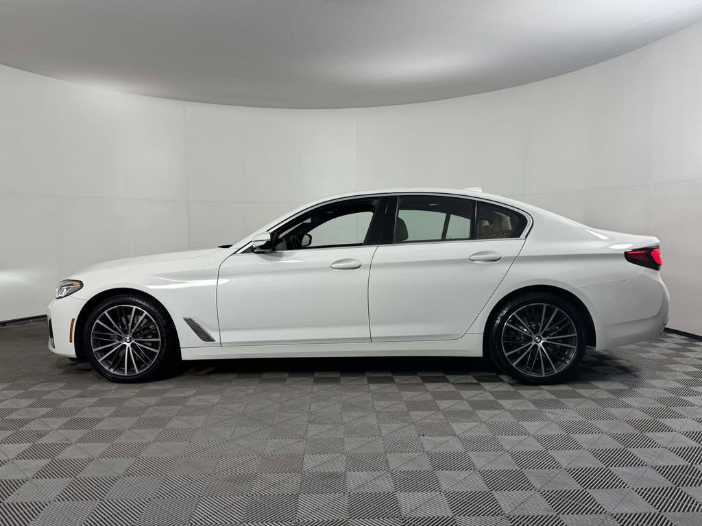 Used 2022 BMW 530i xDrive w/ Convenience Package AWD/4WD image 11