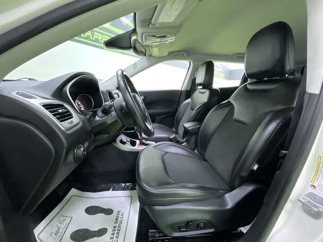 Used 2019 Jeep Compass Latitude w/ Popular Equipment Group image 17