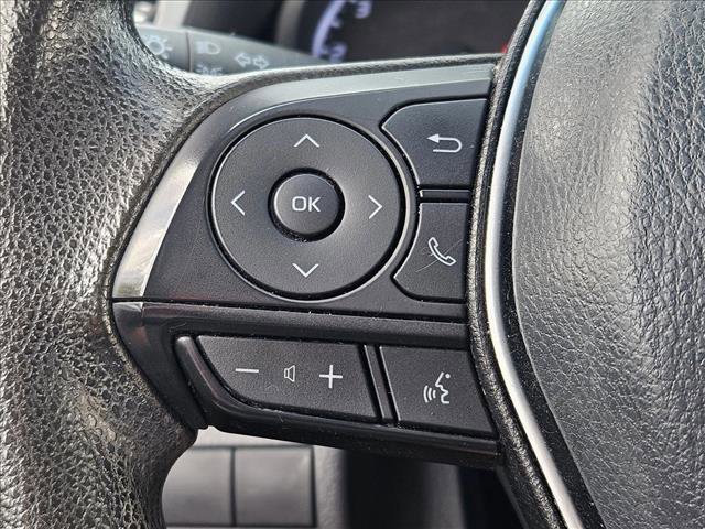 Used 2018 Toyota Camry LE image 8