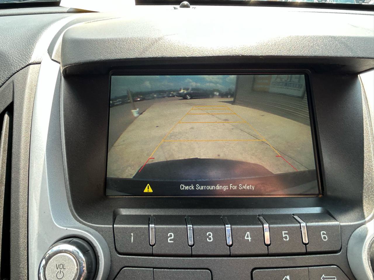 Used 2015 Chevrolet Equinox LT w/ Driver Convenience Package FWD image 23