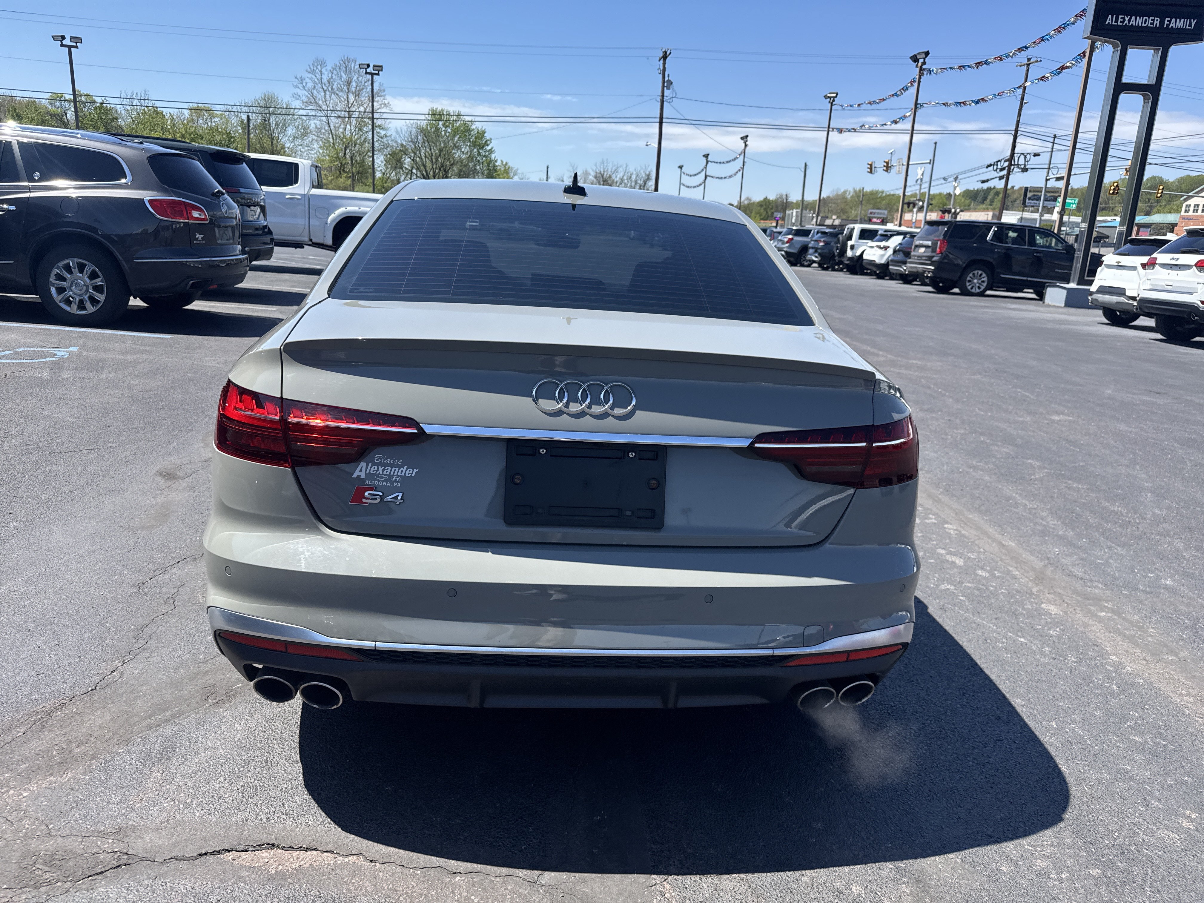 Used 2021 Audi S4 Premium w/ Convenience Package AWD/4WD video 4