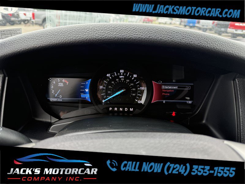 Used 2017 Ford Expedition Limited w/ Equipment Group 301A AWD/4WD image 16