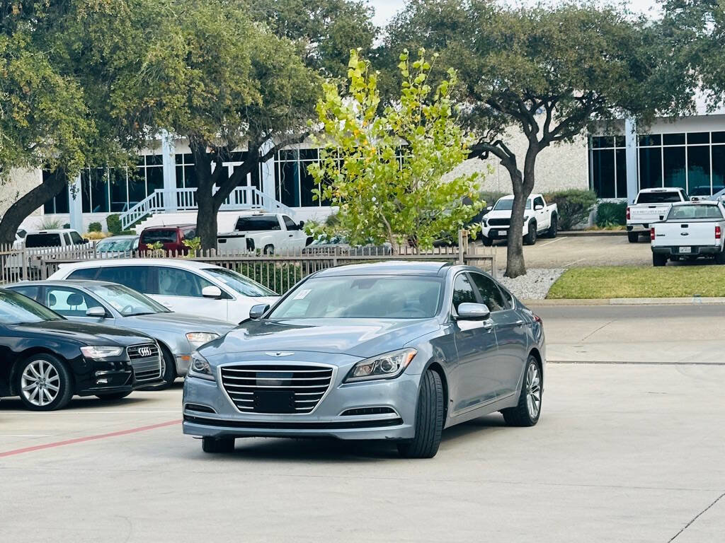 Used 2015 Hyundai Genesis 3.8 w/ Option Group 03 image 3