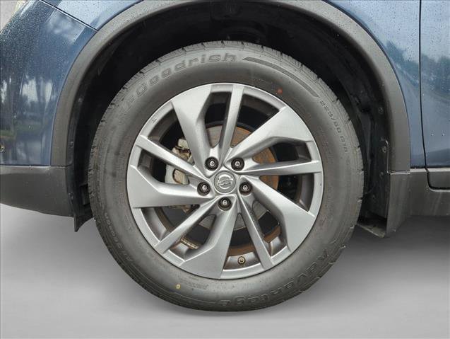 Used 2016 Nissan Rogue SL w/ SL Premium Package FWD image 24