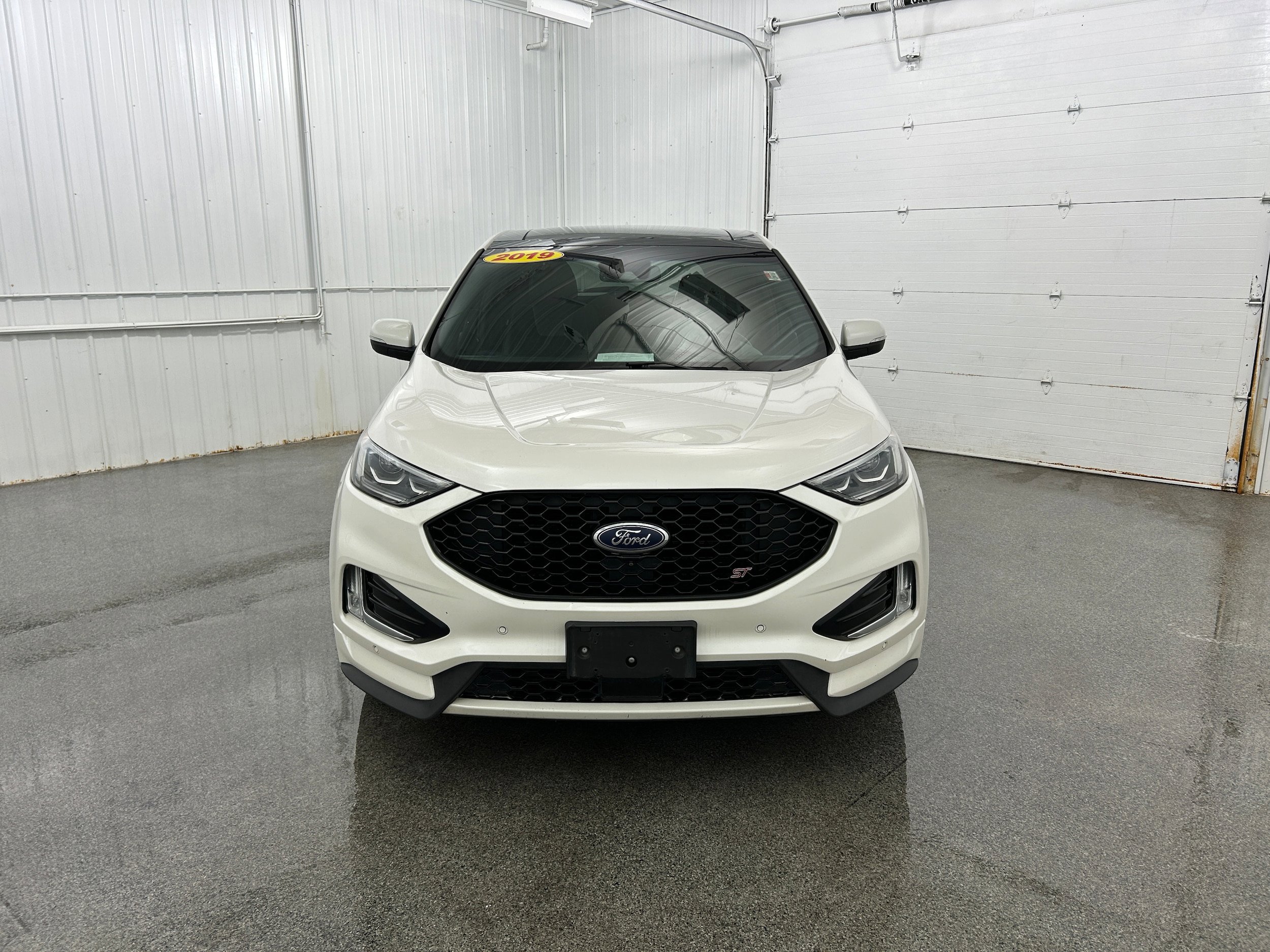 Used 2019 Ford Edge ST w/ Equipment Group 401A AWD/4WD image 18