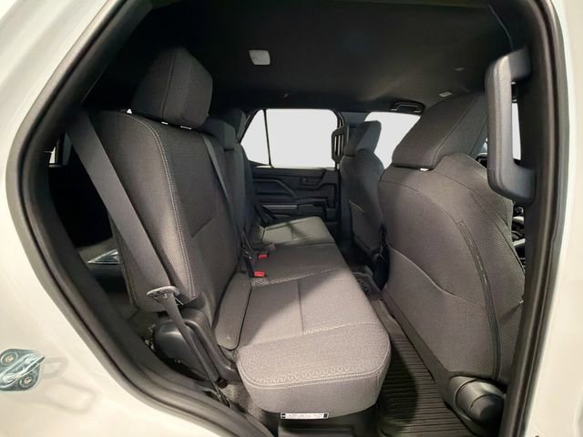 New 2026 Toyota 4Runner SR5 RWD image 21