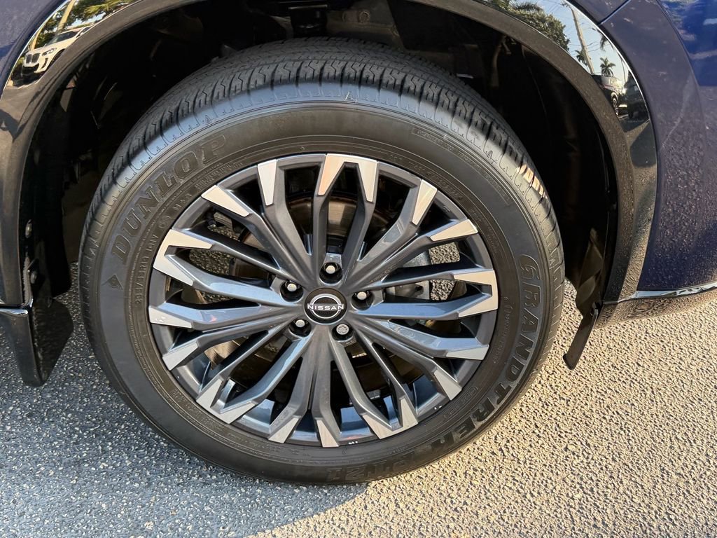 Certified 2024 Nissan Rogue Platinum w/ Platinum Premium Package AWD/4WD image 19