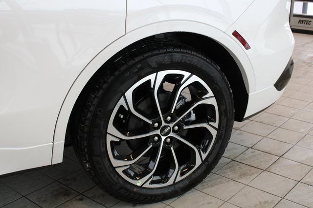 New 2026 Lincoln Nautilus Reserve image 58