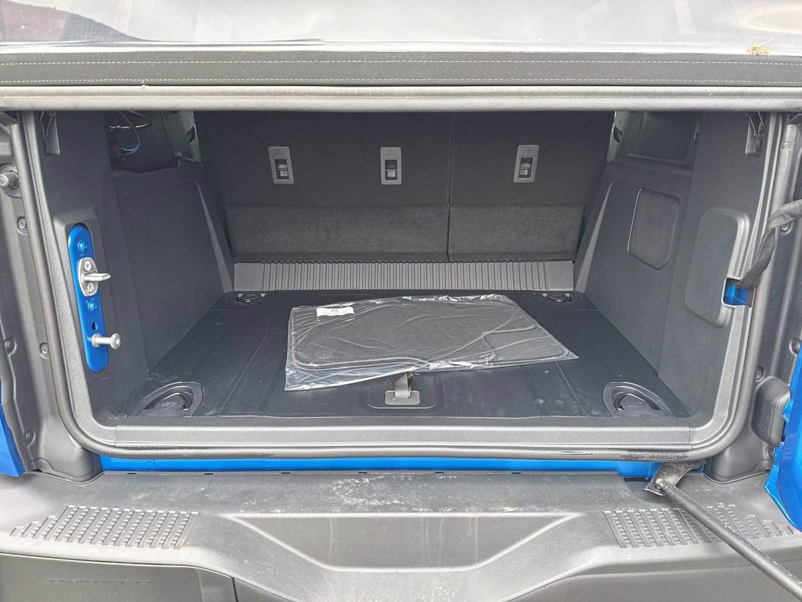 New 2025 Ford Bronco Big Bend w/ Black Diamond Package AWD/4WD image 36