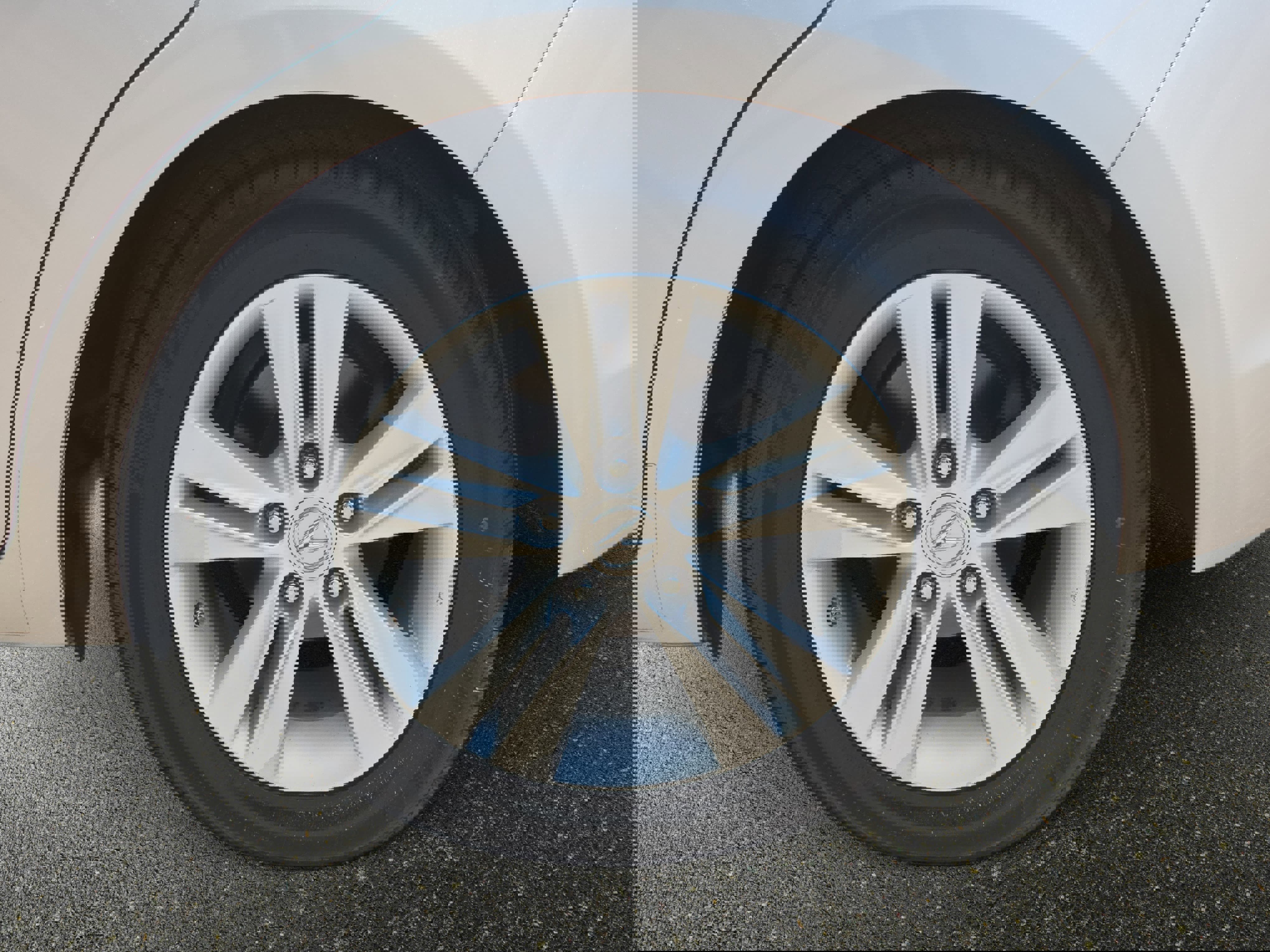 Used 2013 Acura ILX Hybrid w/ Technology Package image 30