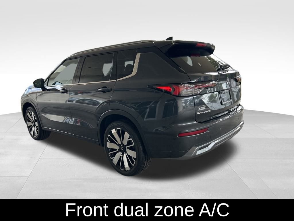 New 2026 Mitsubishi Outlander SEL image 4