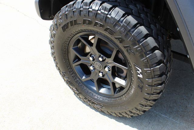 Used 2024 Jeep Wrangler Willys image 3