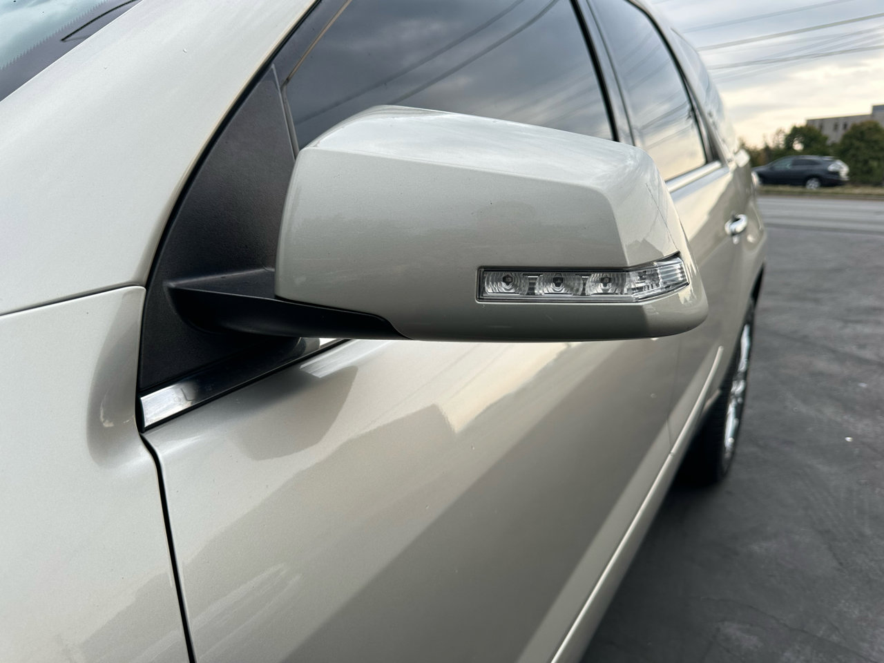 Used 2017 GMC Acadia Limited SLT image 17