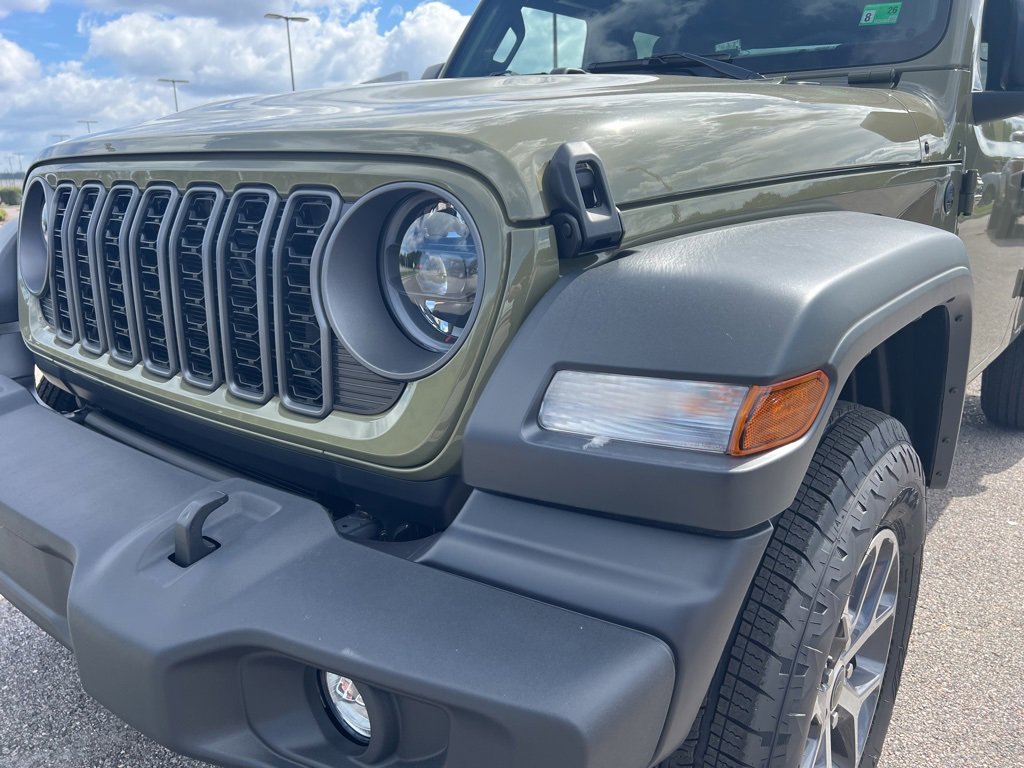 New 2025 Jeep Wrangler Sport S image 9