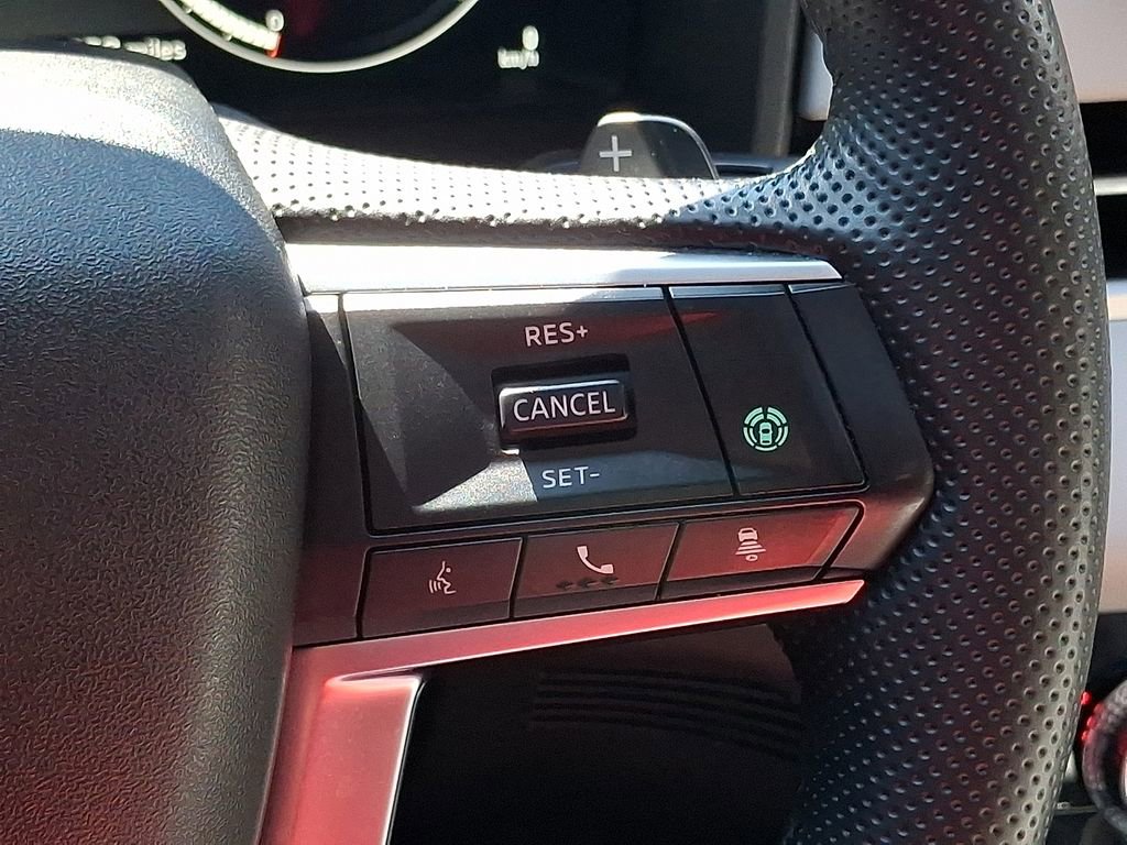 Used 2023 Mitsubishi Outlander SEL AWD/4WD image 24