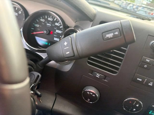 Used 2011 Chevrolet Silverado 2500 LT w/ Interior Plus Package AWD/4WD image 19