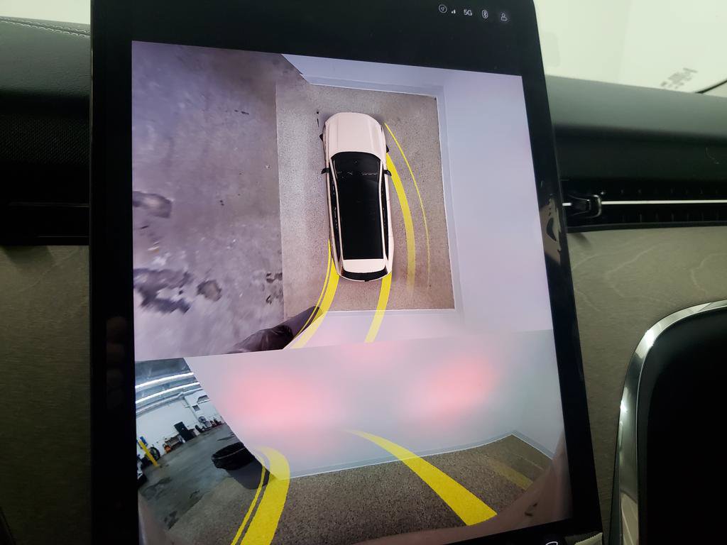 New 2026 Volvo EX90 Plus AWD/4WD image 10