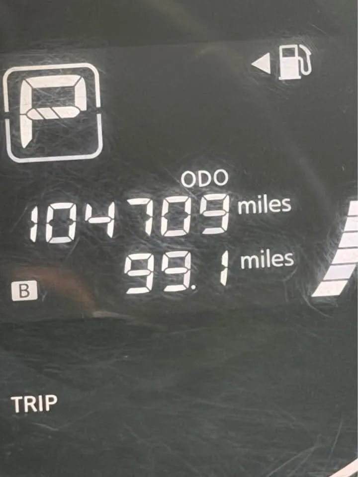 Used 2017 Nissan Versa Note SV FWD image 10