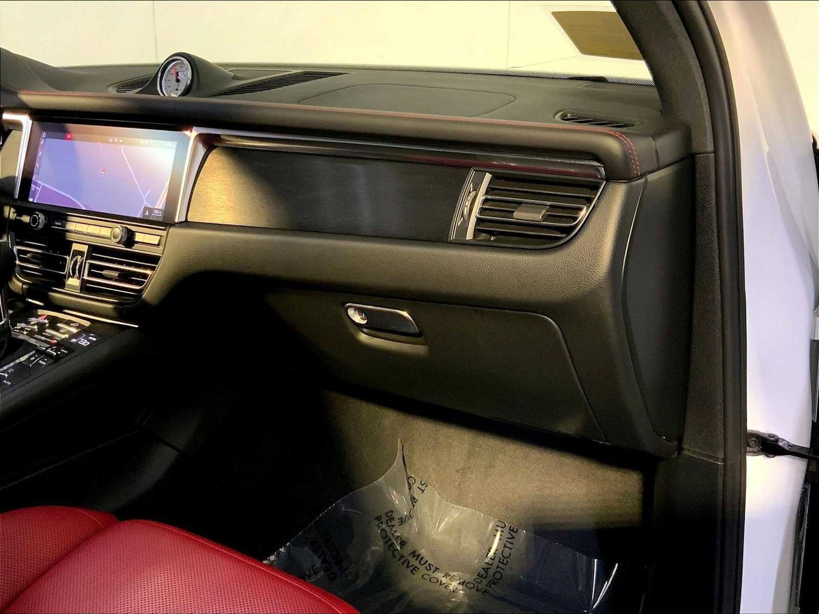 Certified 2021 Porsche Macan GTS AWD/4WD image 22