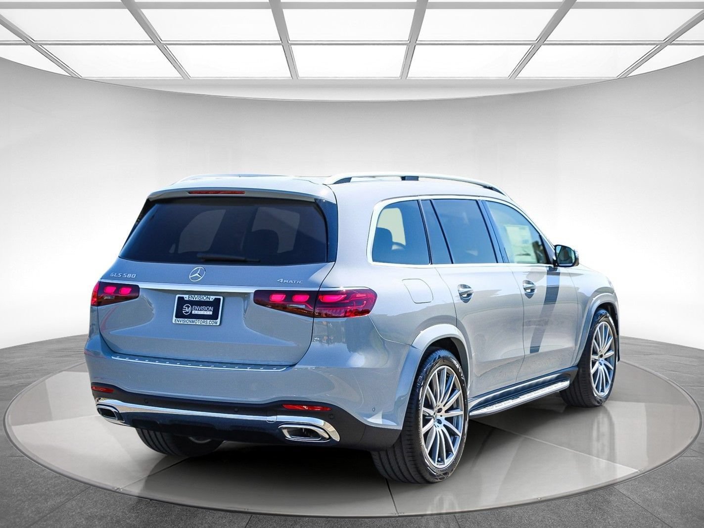 New 2026 Mercedes-Benz GLS 580 4MATIC image 4