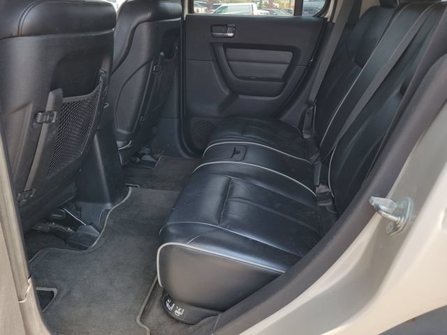 Used 2008 HUMMER H3 Luxury AWD/4WD image 9