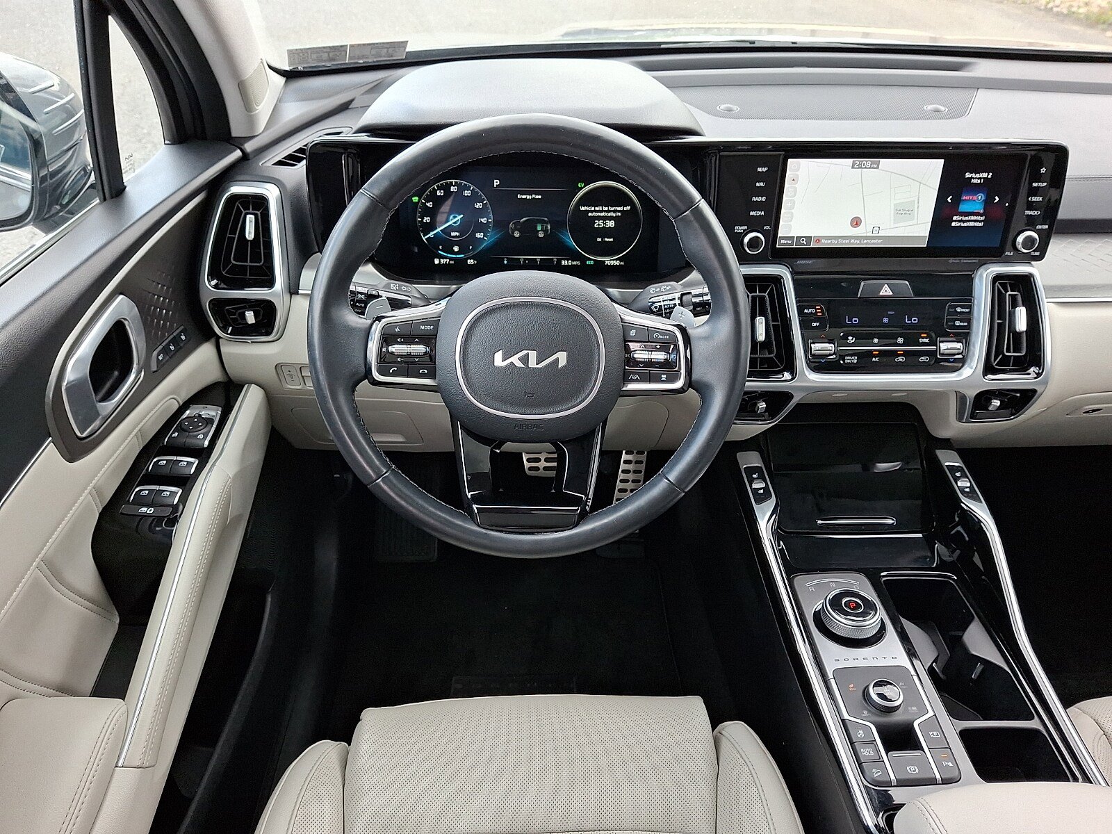 Used 2023 Kia Sorento SX Prestige w/ Panoramic Sunroof Package AWD/4WD image 16