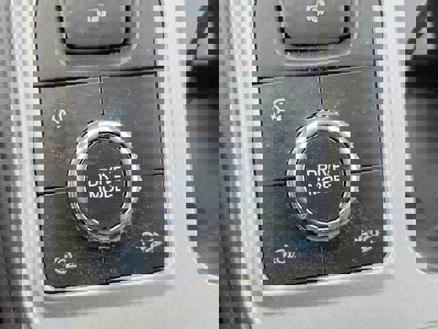 Used 2023 Ford Explorer XLT image 24