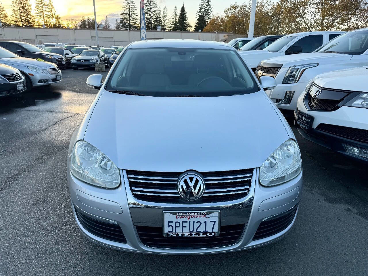 Used 2005 Volkswagen Jetta 2.5 image 3