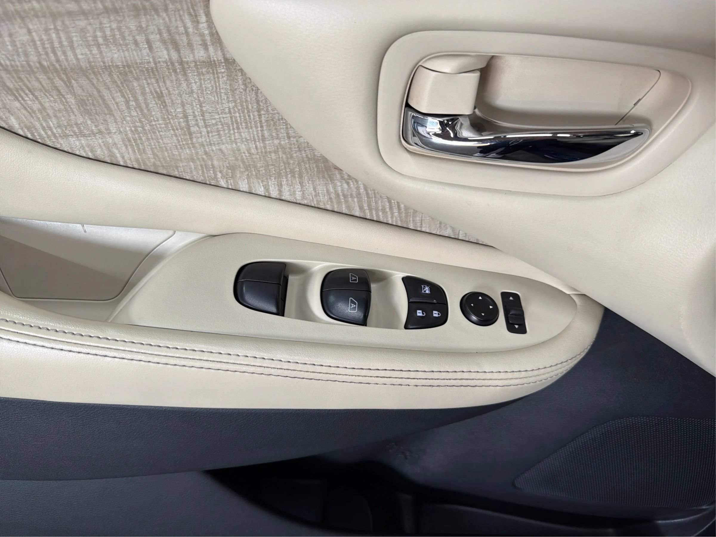 Used 2021 Nissan Murano SV w/ SV Special Edition Package FWD image 18