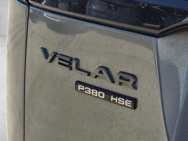 Used 2018 Land Rover Range Rover Velar R-Dynamic HSE image 12