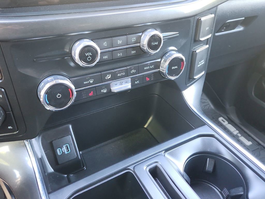 Used 2022 Ford F150 XLT w/ Equipment Group 302A High AWD/4WD image 26