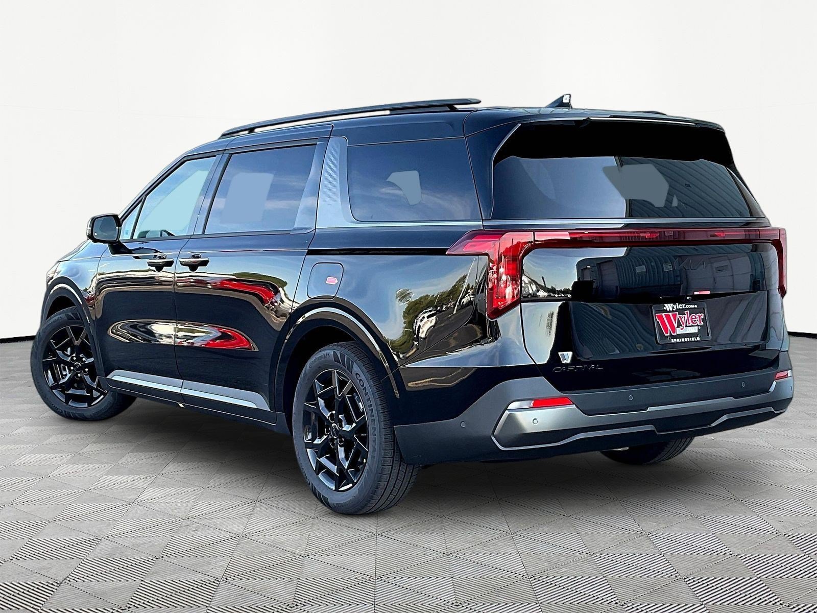 New 2027 Kia Carnival SX FWD image 4