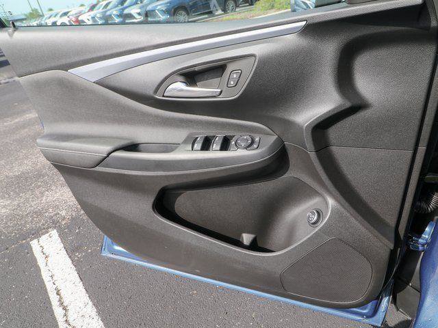 New 2025 Buick Envista Preferred w/ Convenience II Package image 13