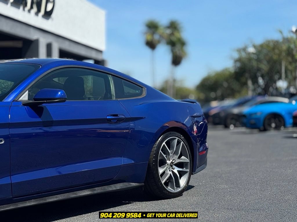Used 2016 Ford Mustang GT Premium RWD image 3