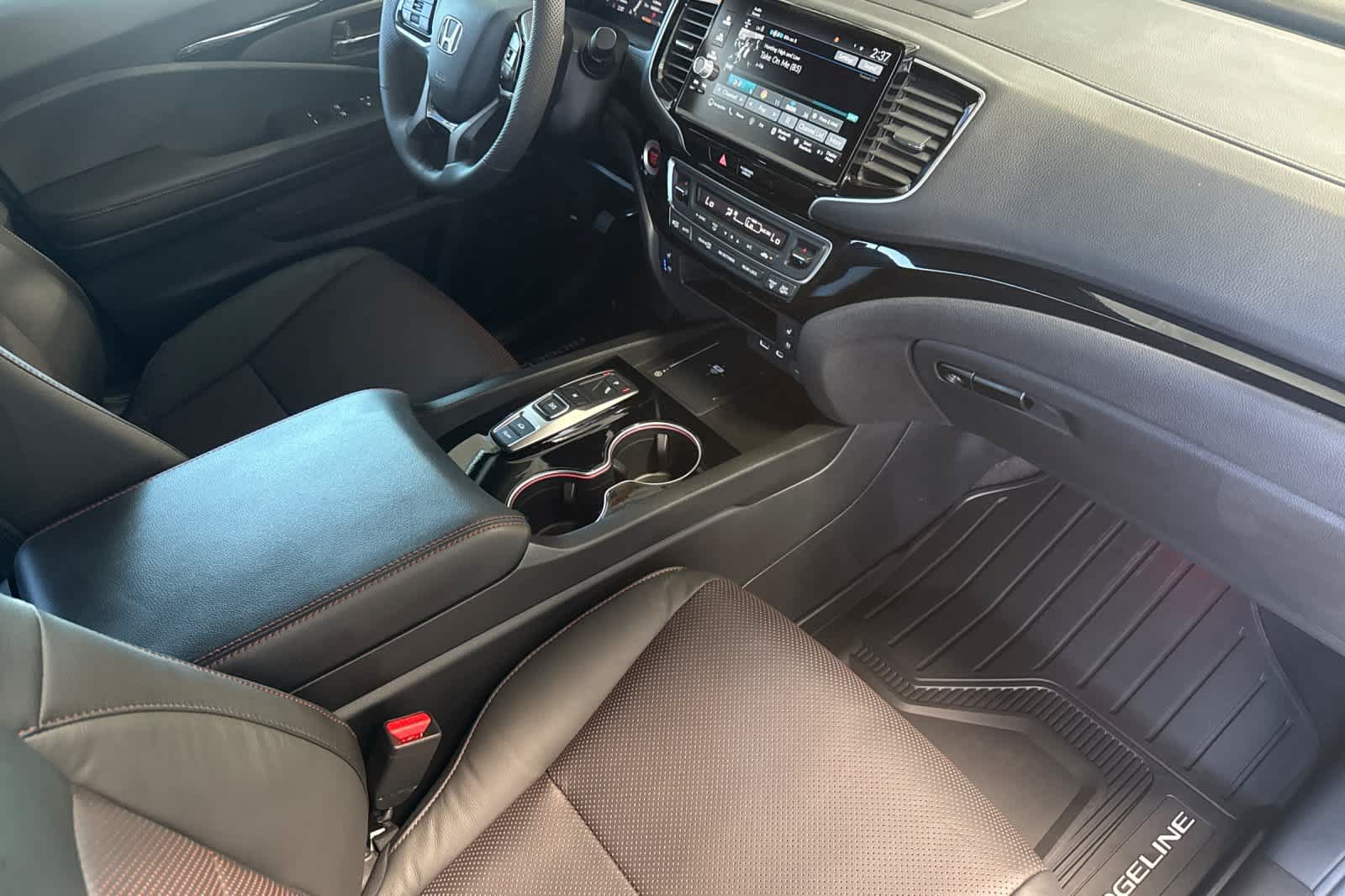 New 2026 Honda Ridgeline Black Edition image 17