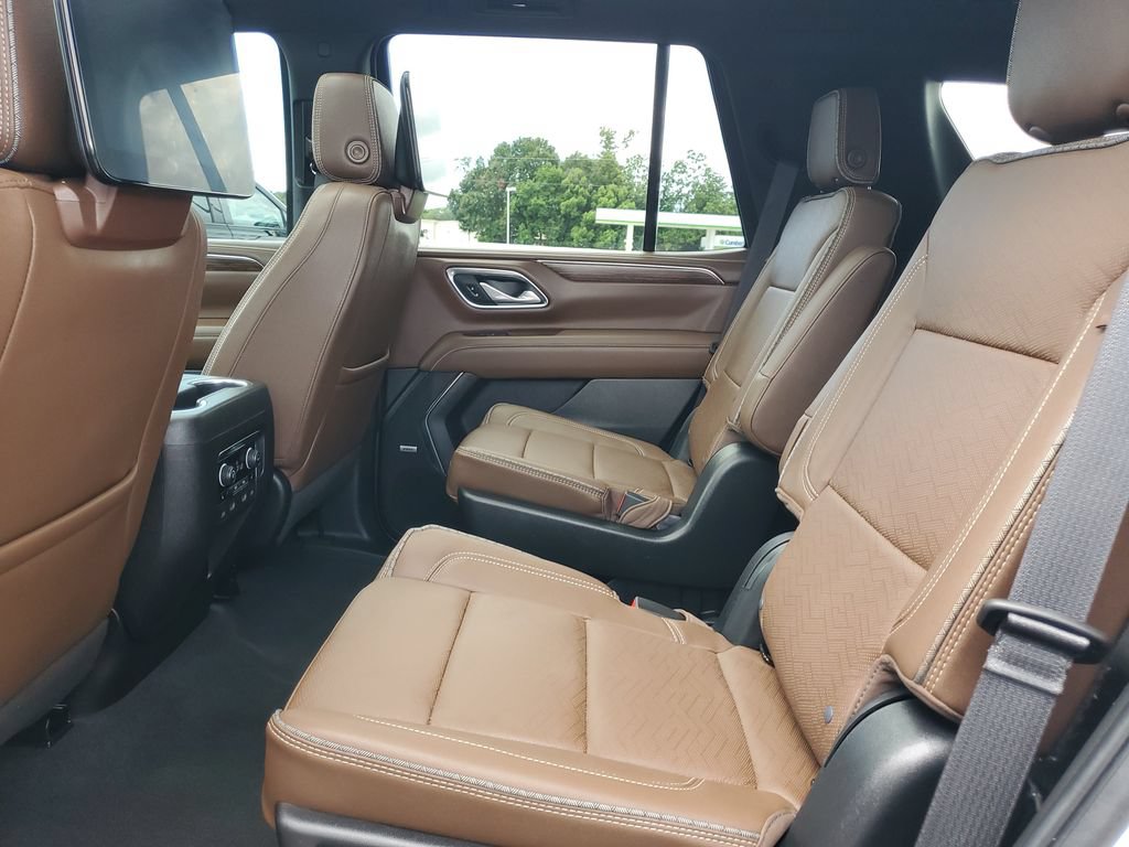 Used 2023 Chevrolet Tahoe High Country RWD image 22