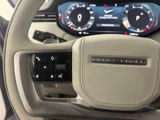 Used 2023 Land Rover Range Rover SV image 18