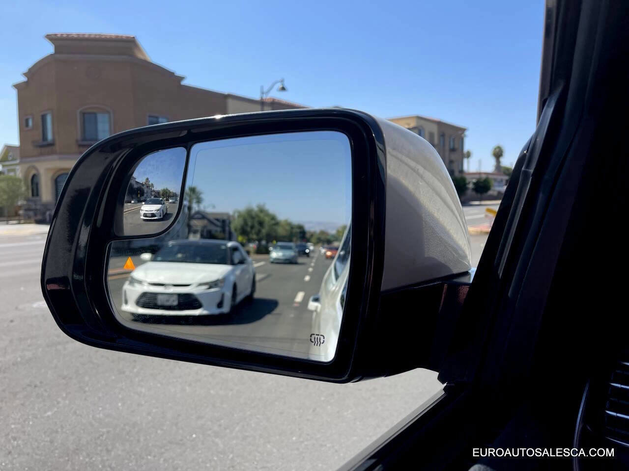 Used 2022 Jeep Wagoneer Series II image 46