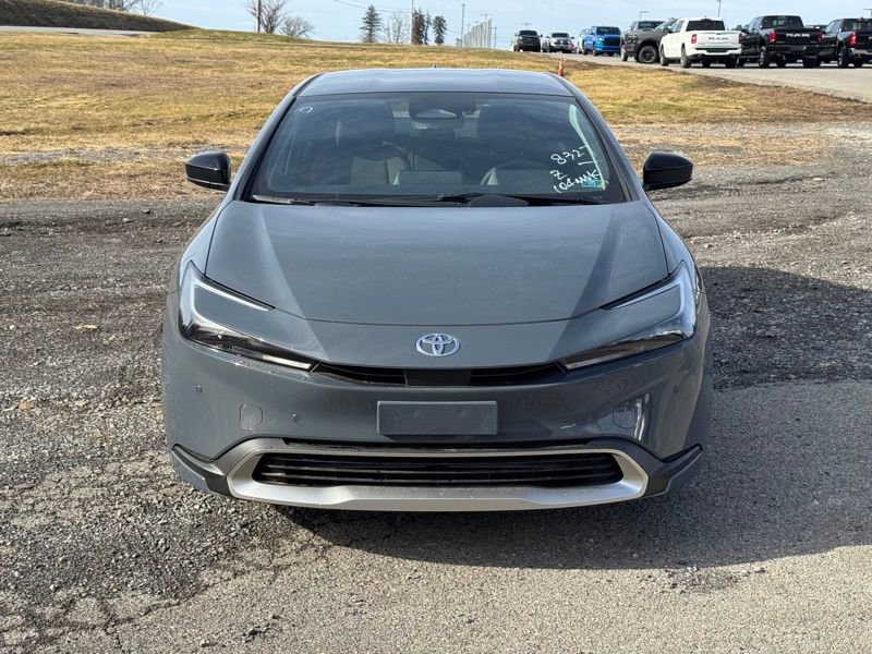 New 2026 Toyota Prius Plug-In Hybrid image 8