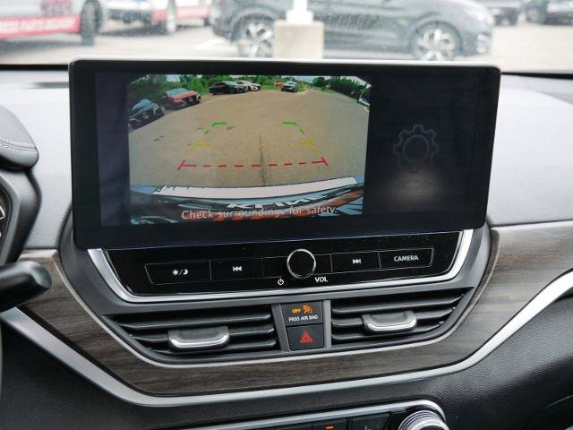 Certified 2023 Nissan Altima 2.5 SV w/ SV Premium Package AWD/4WD image 23