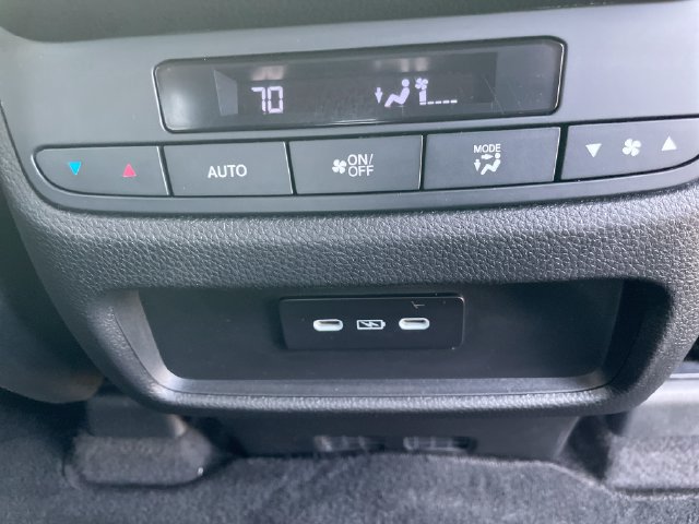 Used 2024 Honda Pilot EX-L image 52