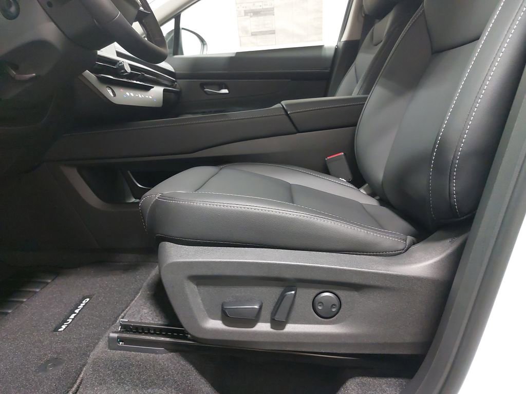 New 2025 Nissan Murano SV image 29