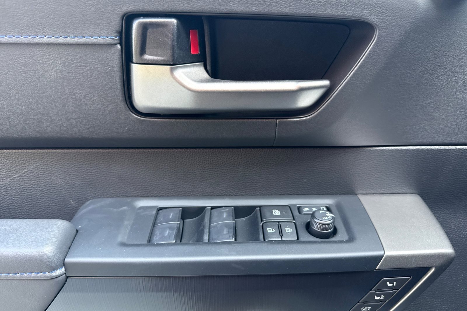 New 2026 Toyota Tundra Platinum image 10