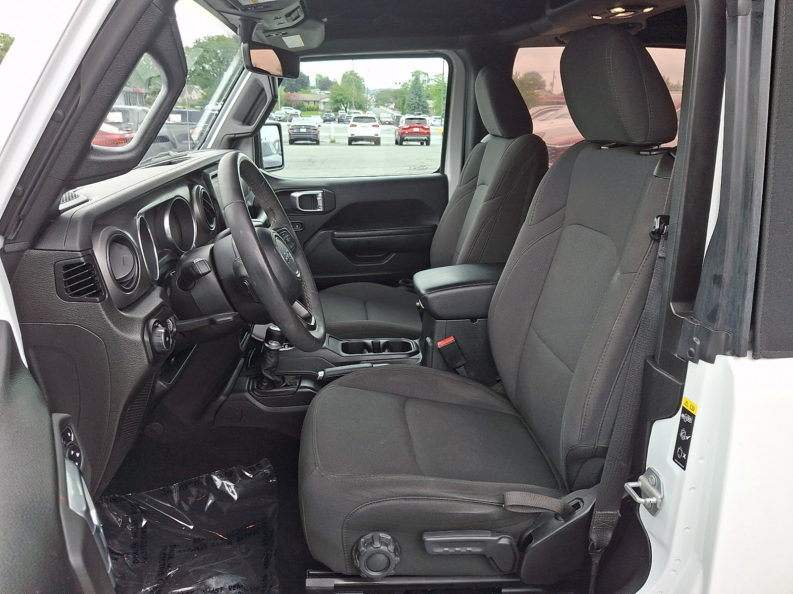 Used 2023 Jeep Wrangler Sport AWD/4WD image 13