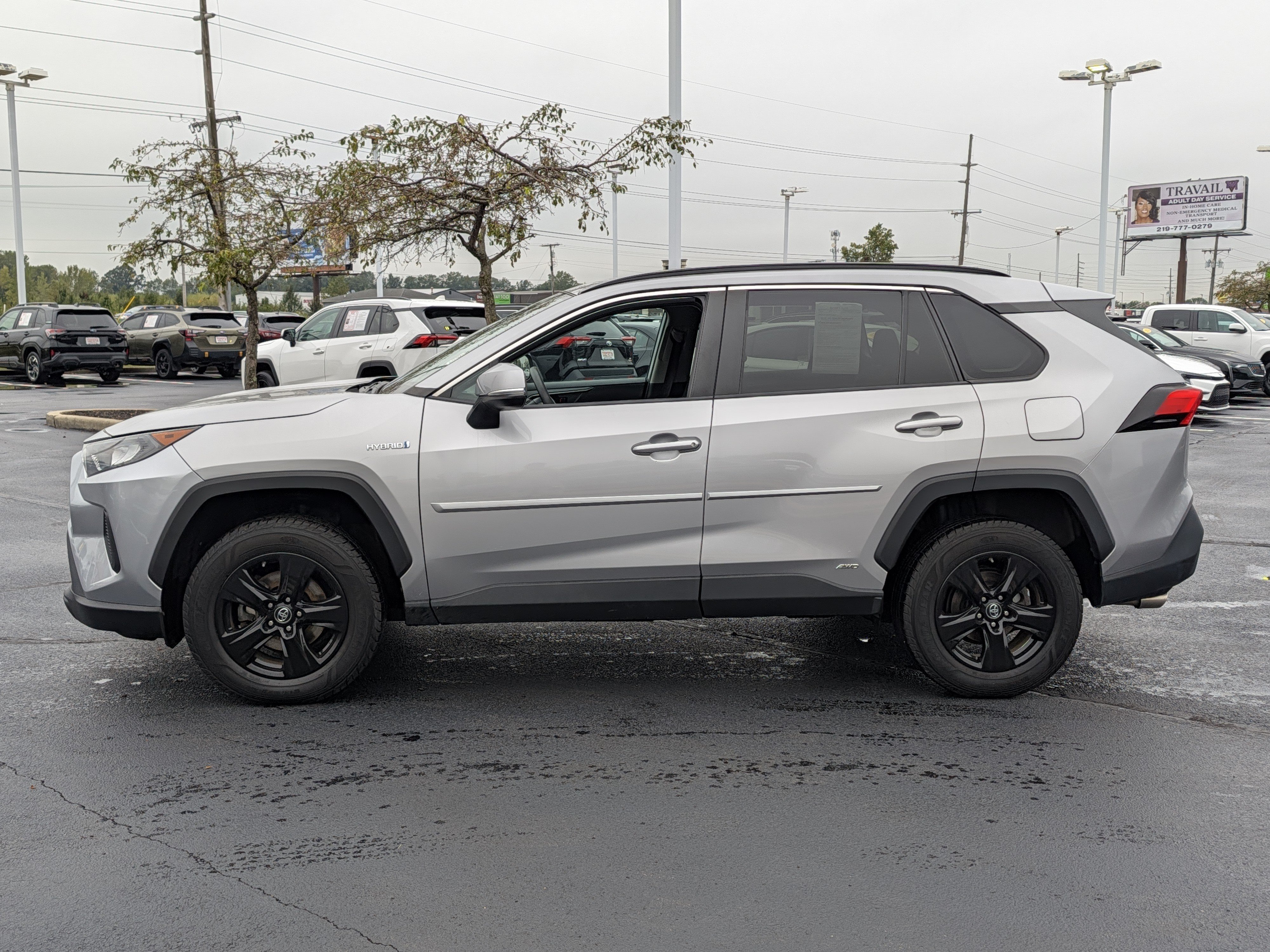 Used 2020 Toyota RAV4 LE w/ All Weather Liner Package AWD/4WD image 5