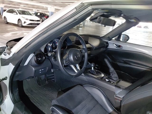 Used 2024 MAZDA MX-5 Miata RF Club RWD image 5