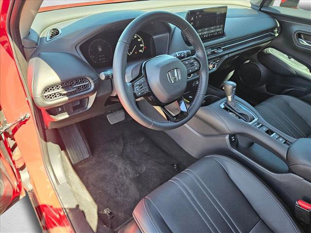 Used 2025 Honda HR-V EX-L image 10